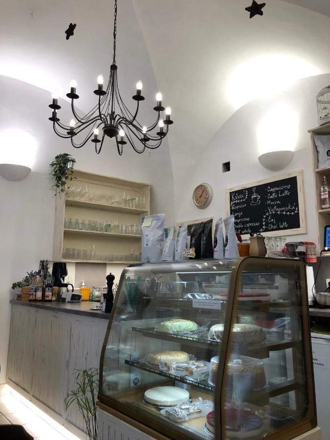 Apartmany Cafe-Cafe Jicin Exterior photo